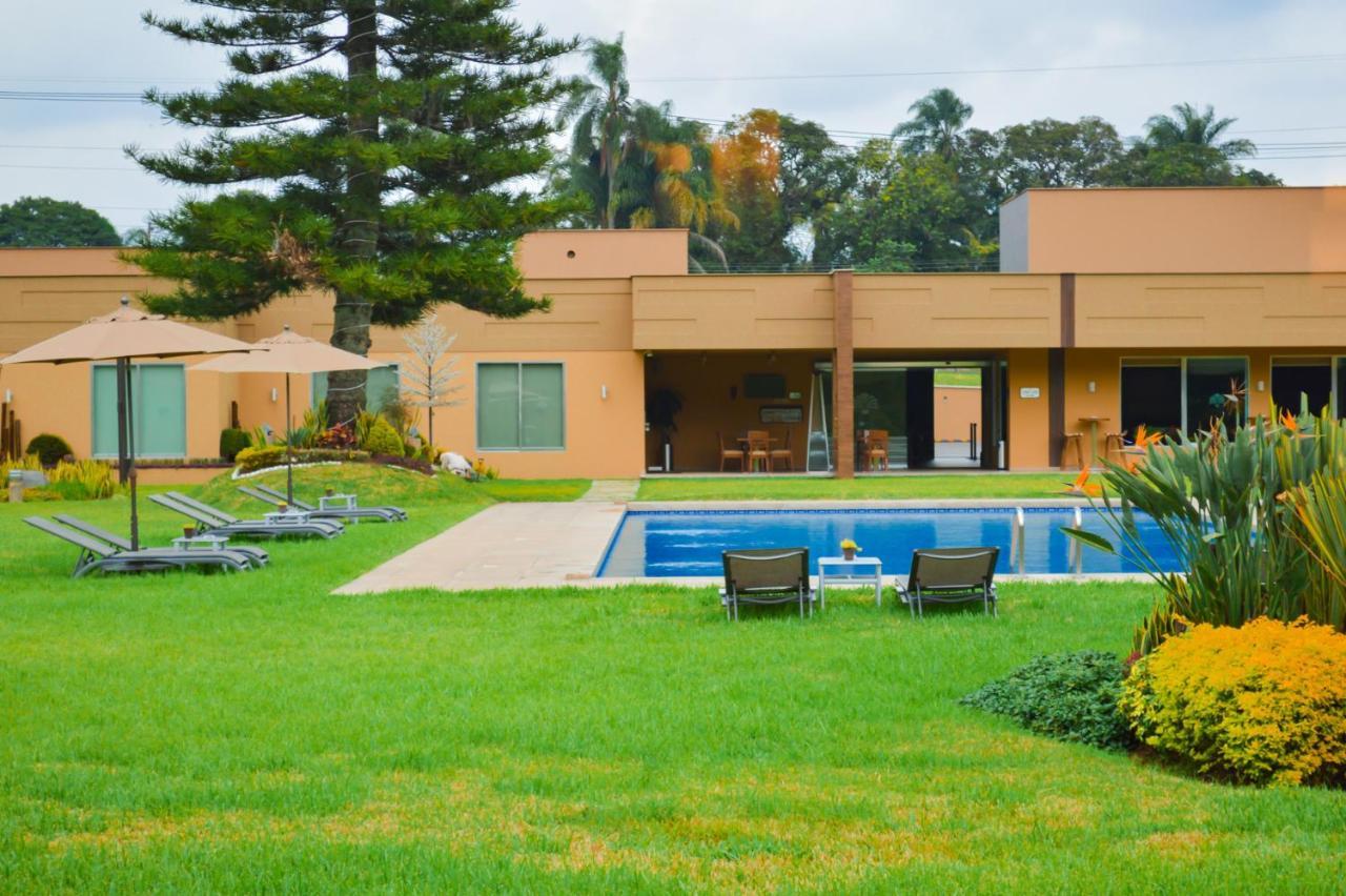 Layfer Express Inn, Córdoba, Ver Exterior foto