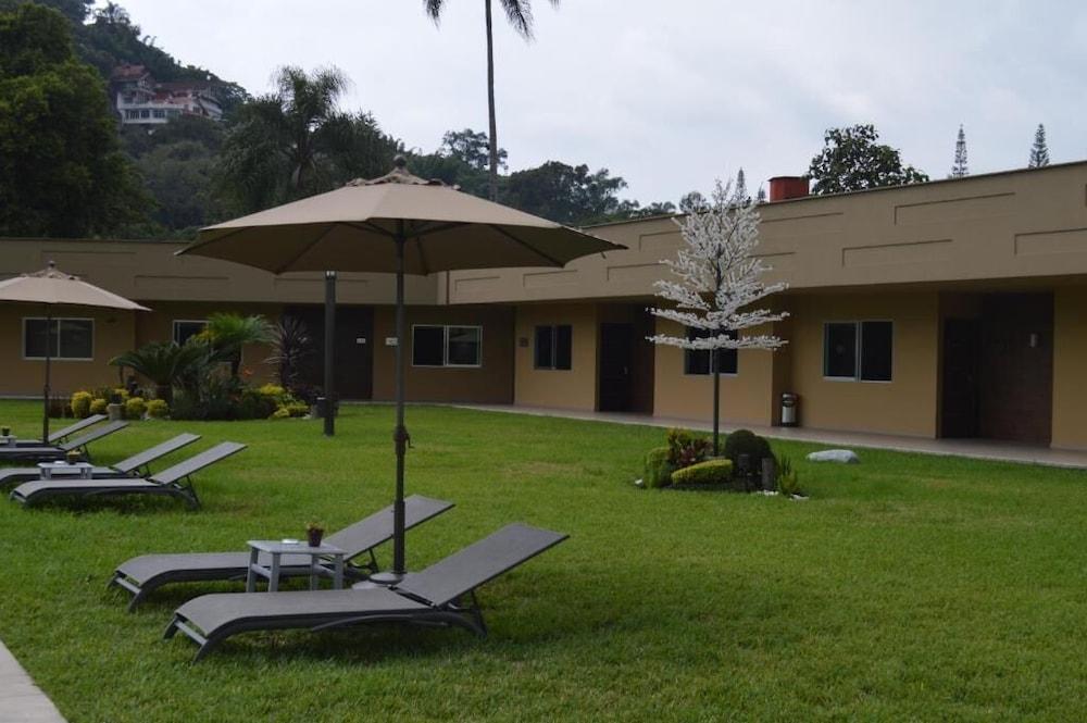 Layfer Express Inn, Córdoba, Ver Exterior foto